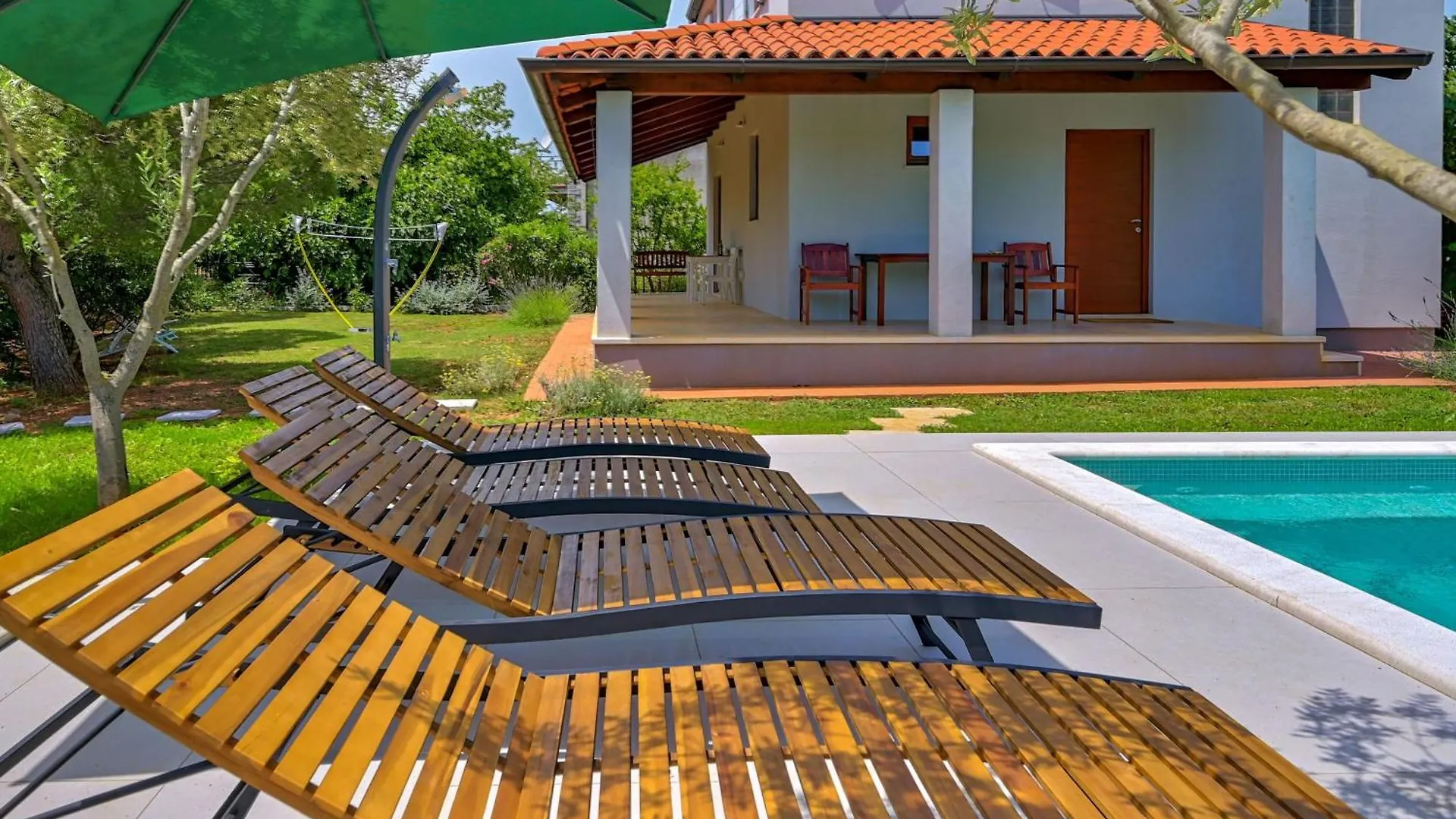 Villa Agatha Krnica Nyaraló